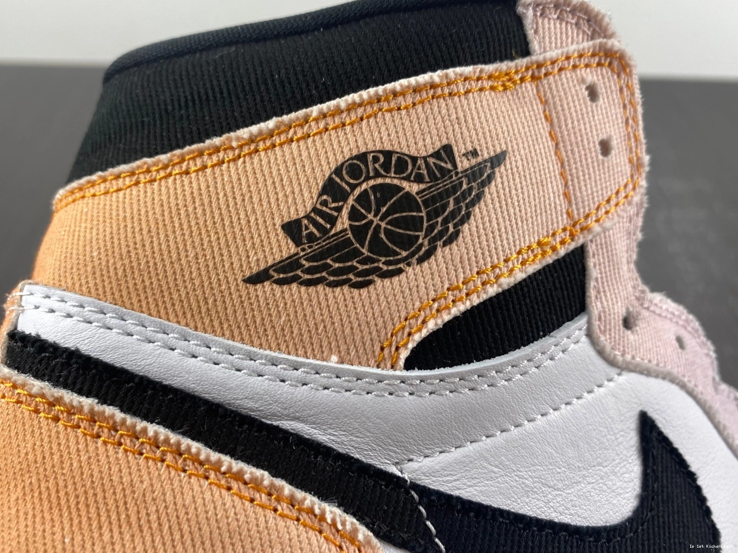 High Air 1 Jordan OG DX0054-805 